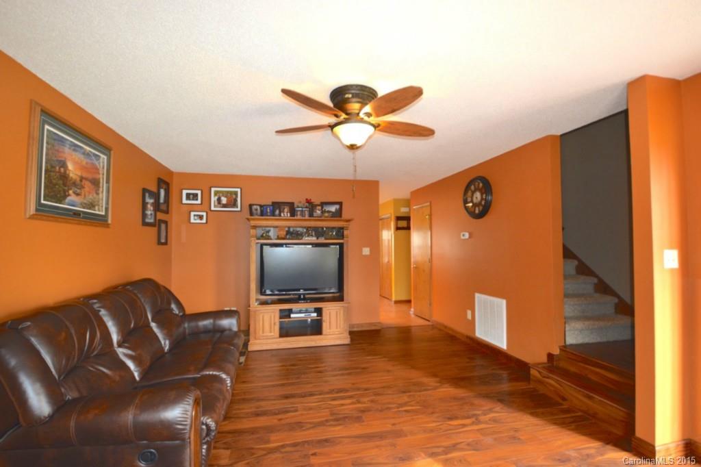 1525 Beagle Club Road Salisbury, NC 28146 - Photo 4 of 21