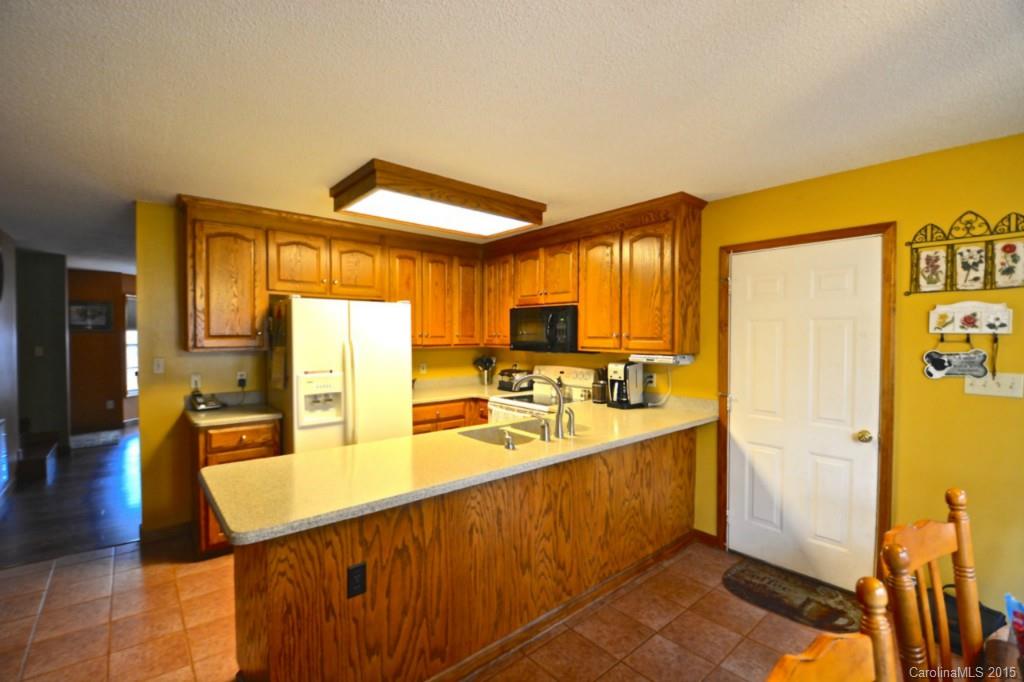 1525 Beagle Club Road Salisbury, NC 28146 - Photo 7 of 21
