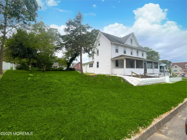 $729,113 | 113 Jaynes Avenue, Island Heights, NJ 08732