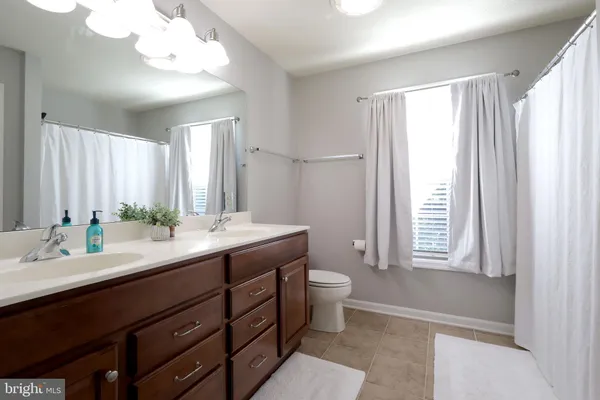 $418,000 | 142 G Alma Mater Court, State College, PA 16803