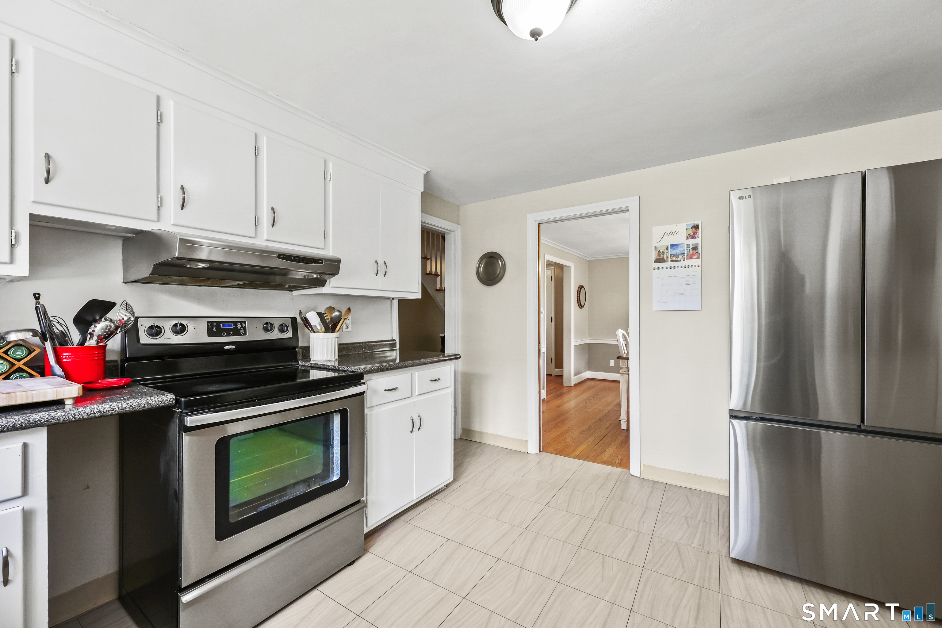 73 Longlane Road West Hartford, CT 06117 - Photo 9 of 30