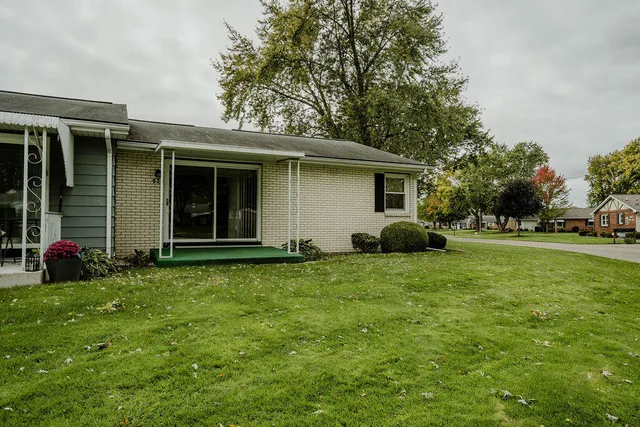 $169,900 | 920 Andover Court Southeast, Grand Rapids, MI 49508