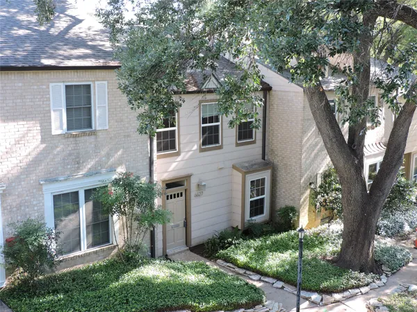 $1,995 | 6627 Valleyside Road, Austin, TX 78731