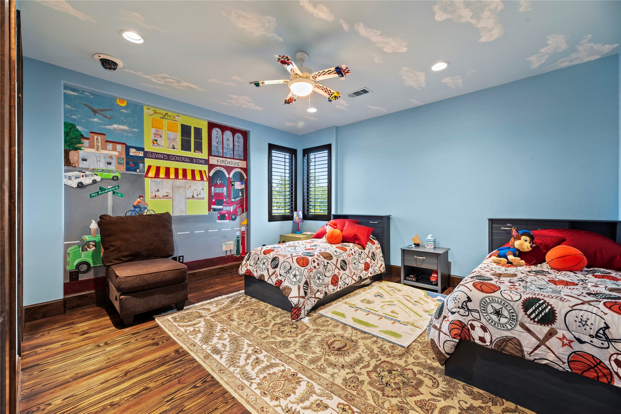 7715 Firethorne Creek Court Spring, TX 77389 - Photo 36 of 50 a bedroom with two beds and a couch