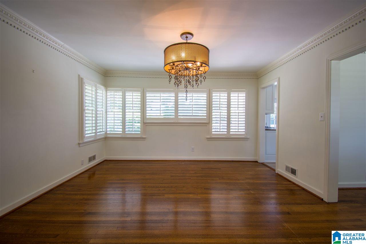 2449 Shades Crest Road Birmingham, AL 35216 - Photo 14 of 38