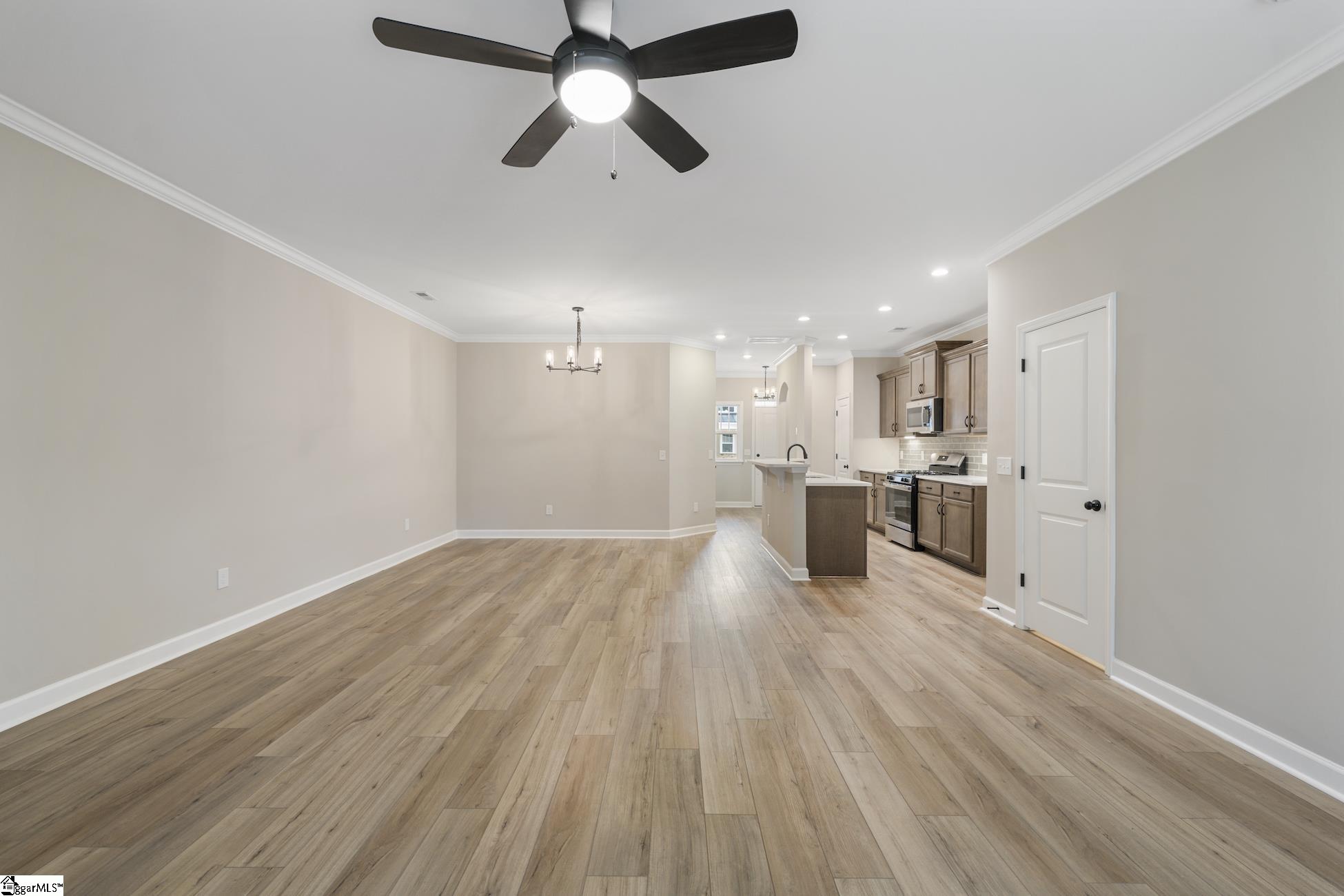 335 Nettle Lane Greenville, SC 29607 - Photo 9 of 36 Gallery Image 9