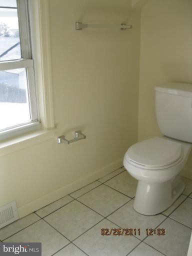 311 German Hill Road Dundalk, MD 21222 - Photo 4 of 19 Bath #1