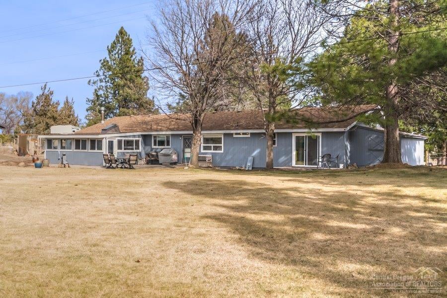 61975 Dobbin Road Bend, OR 97702 - Photo 22 of 23 Additional Photo
