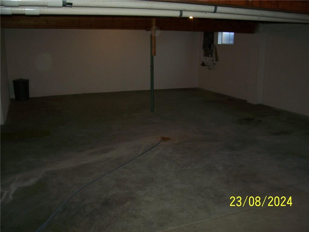 748 Narrows Road Connellsville, PA 15425 - Photo 18 of 32 a view of a garage