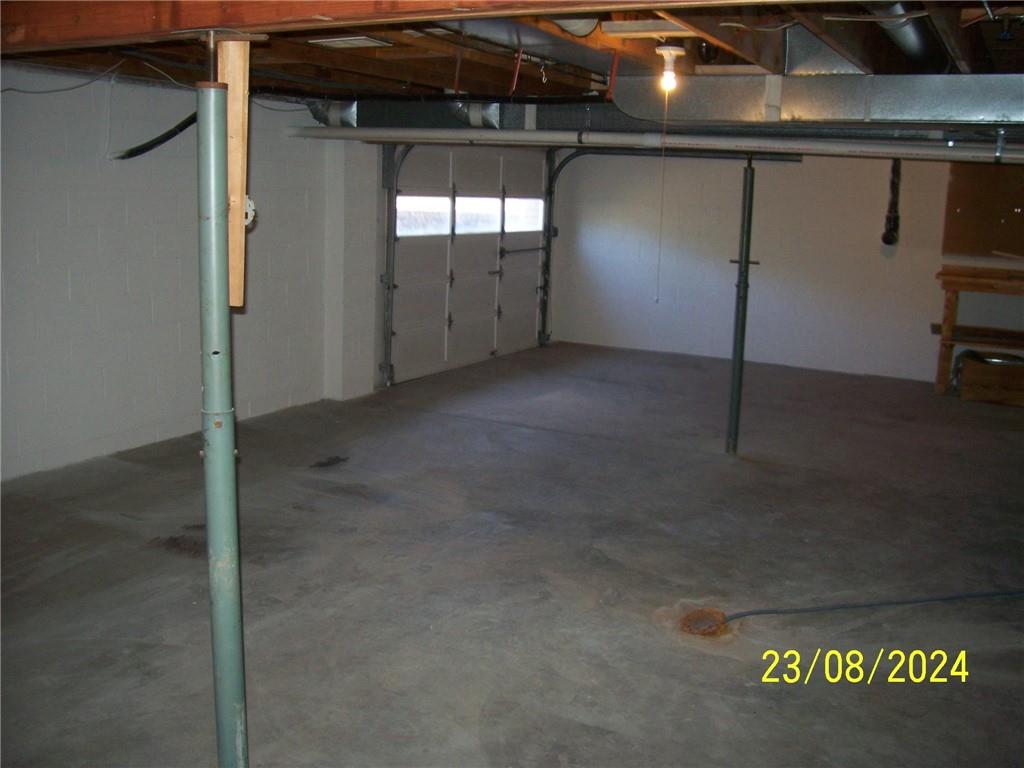 748 Narrows Road Connellsville, PA 15425 - Photo 20 of 32 a view of empty room