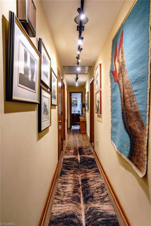 9069 Lasater Road Clemmons, NC 27012 - Photo 15 of 23 Hallway