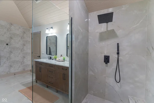 $629,999 | 1537 Greer Dell Road, Indianapolis, IN 46260