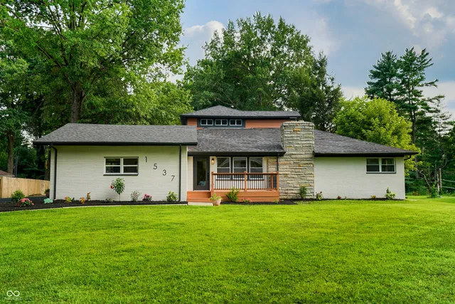 $629,999 | 1537 Greer Dell Road, Indianapolis, IN 46260