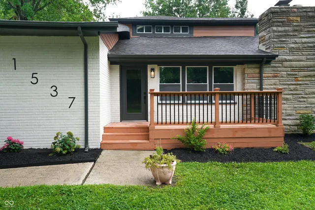 $629,999 | 1537 Greer Dell Road, Indianapolis, IN 46260
