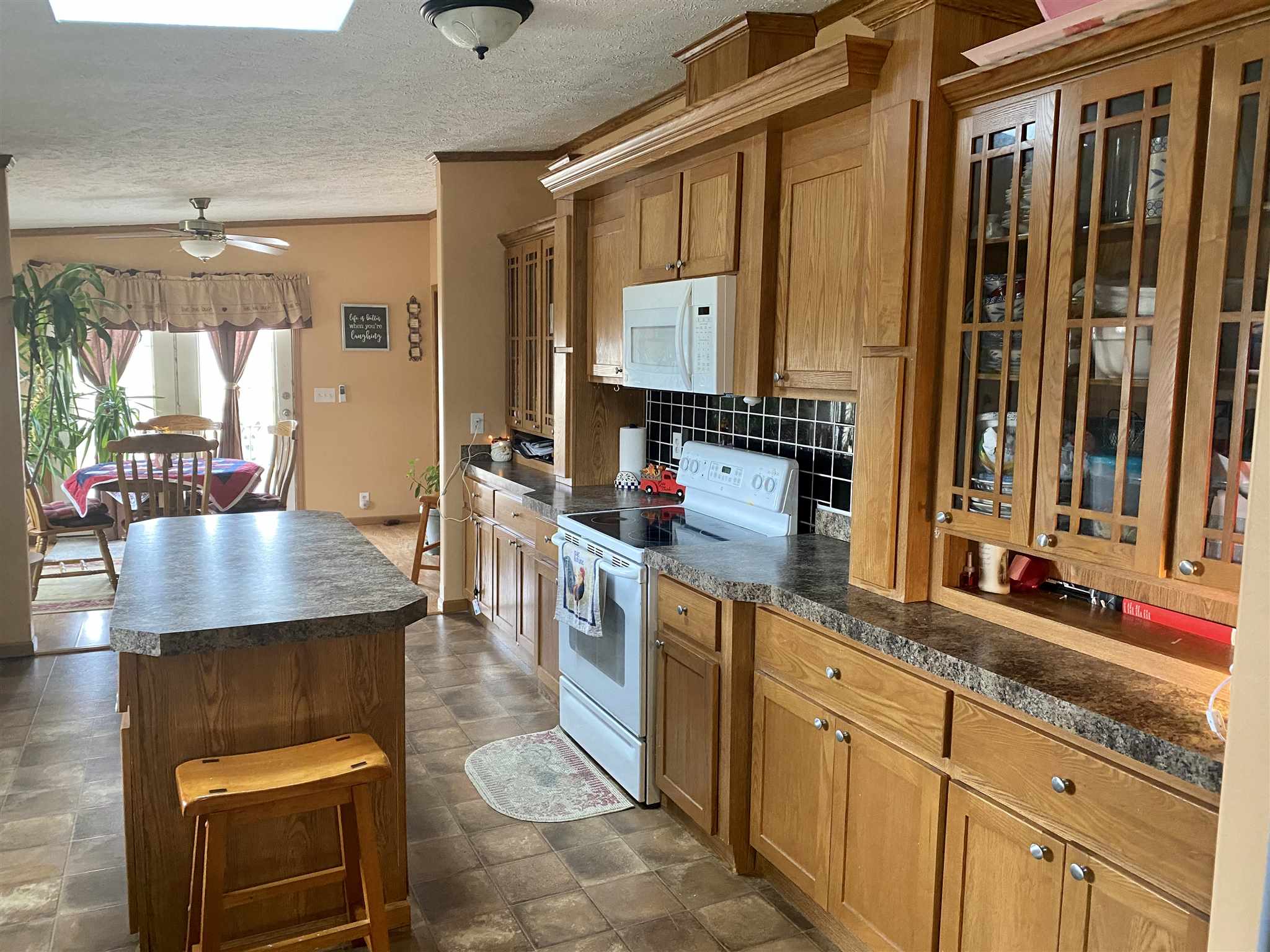 879 230th Street Viola, IL 61486 - Photo 9 of 23 Gallery Image 9