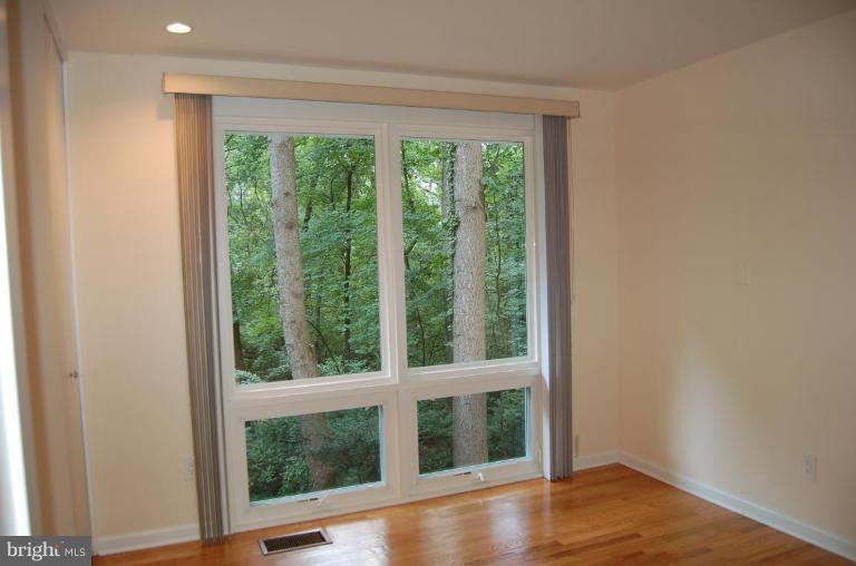 3938 Rickover Road Silver Spring, MD 20902 - Photo 14 of 28 Bedroom #3
