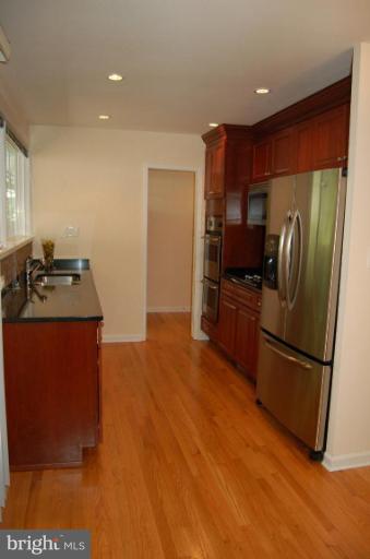 3938 Rickover Road Silver Spring, MD 20902 - Photo 8 of 28 Kitchen
