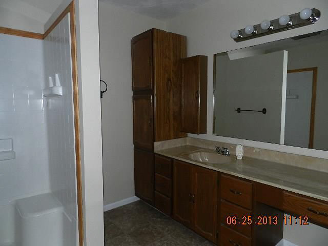 7072 Highway 25 Rochester, IN 46975 - Photo 13 of 20