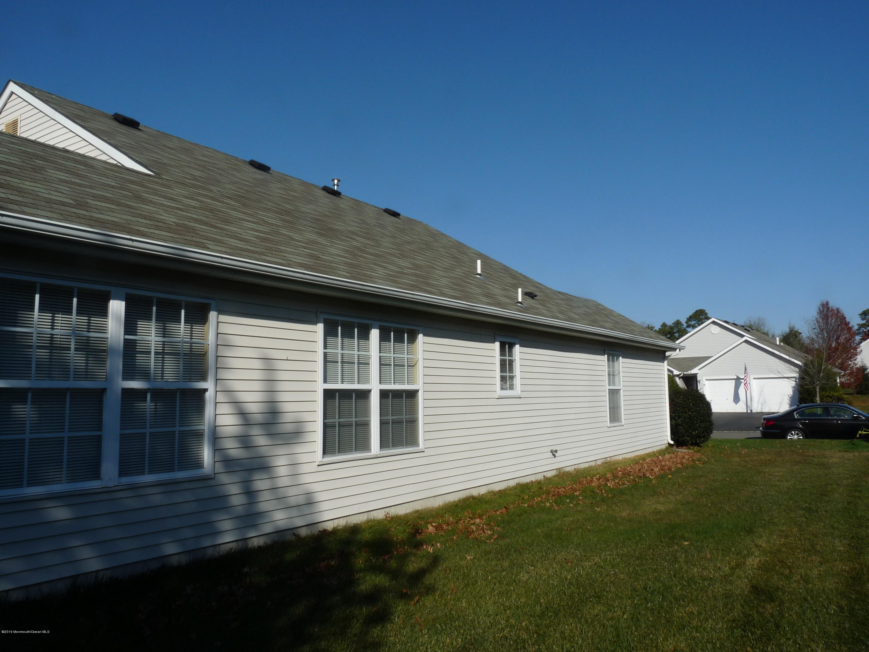 14 Clear Lake Road Whiting, NJ 08759 - Photo 23 of 29 Left side toward front