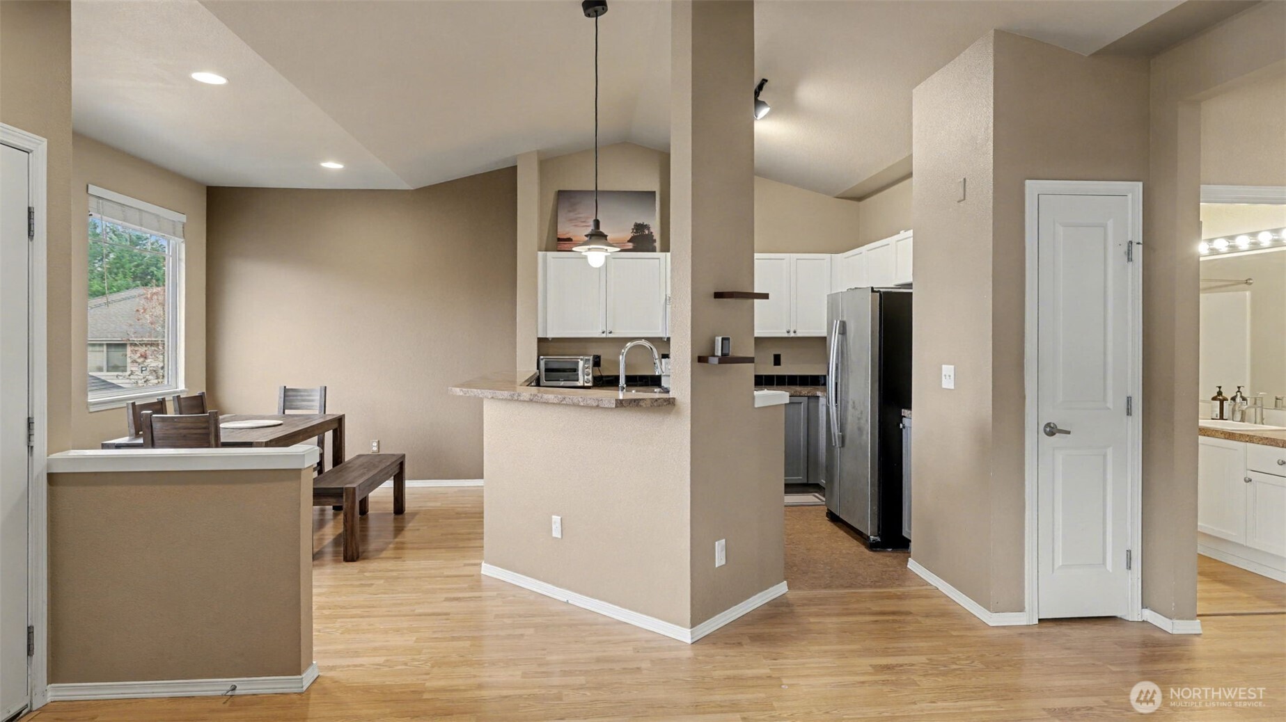 1500 South 18th Street, Unit S202 Renton, WA 98055 - Photo 5 of 28