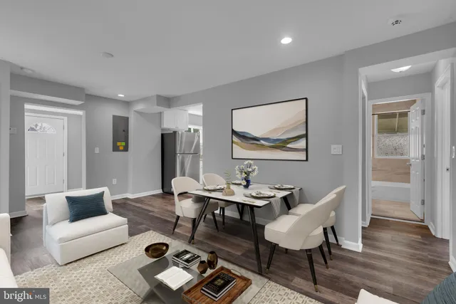 $270,000 | 8114 Longpoint Road, Dundalk, MD 21222