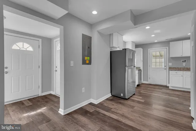 $270,000 | 8114 Longpoint Road, Dundalk, MD 21222