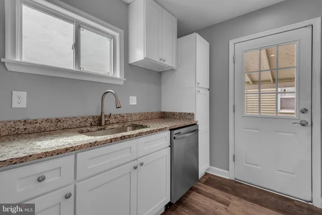 $270,000 | 8114 Longpoint Road, Dundalk, MD 21222