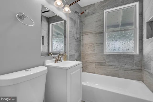 $270,000 | 8114 Longpoint Road, Dundalk, MD 21222