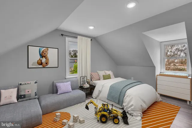 $270,000 | 8114 Longpoint Road, Dundalk, MD 21222