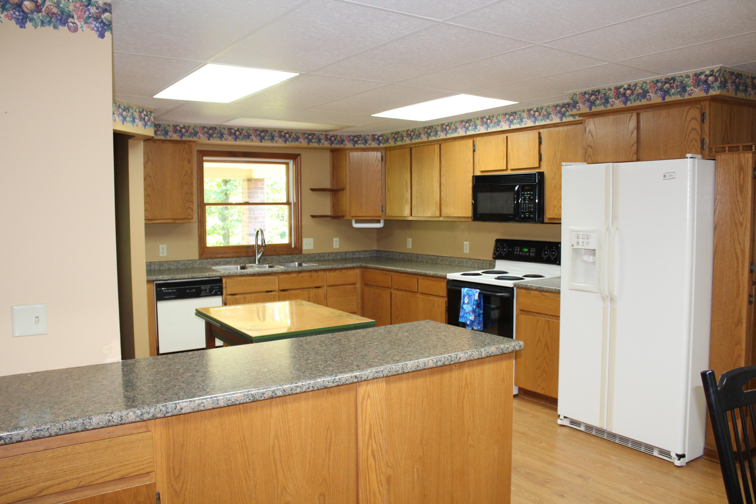 1728 Bell Road Crossville, TN 38571 - Photo 4 of 36 IMG_0198