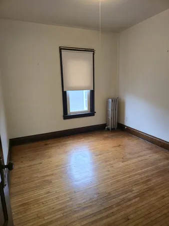 $1,650 | 121 Davis Avenue, Unit 1, Rockdale, IL 60436