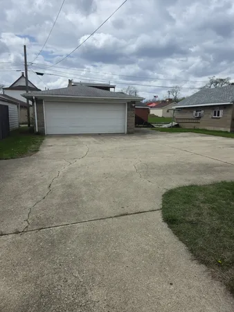 $1,650 | 121 Davis Avenue, Unit 1, Rockdale, IL 60436