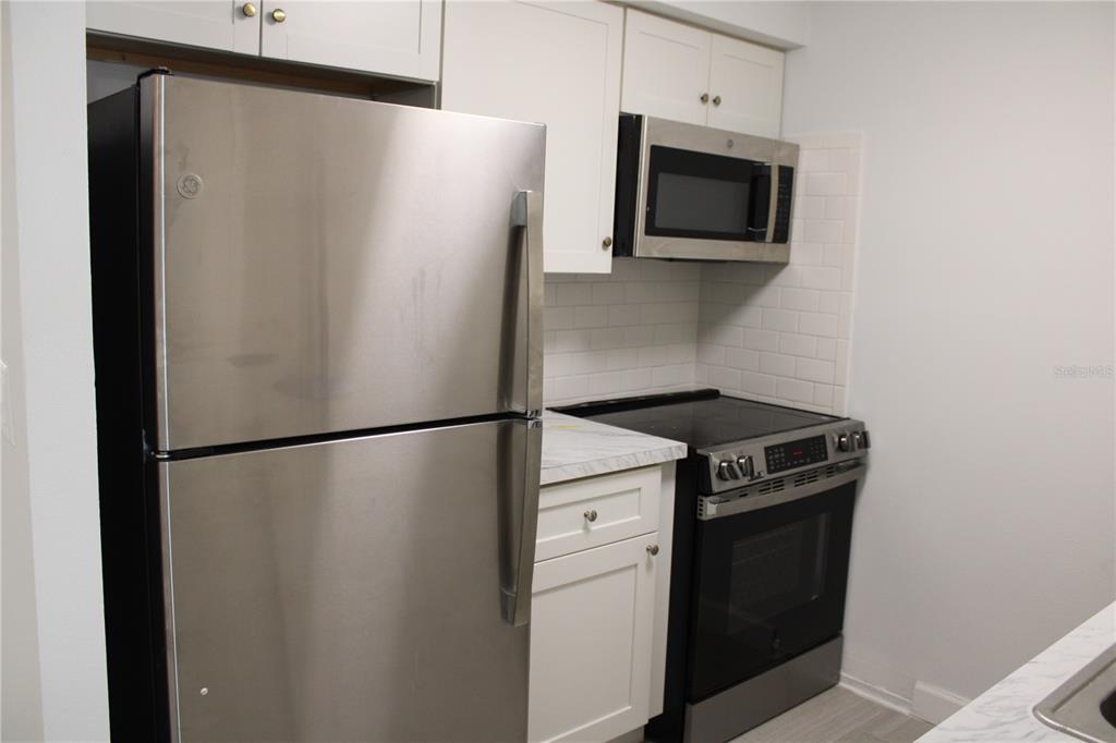 4463 Rustic Drive, Unit D New Port Richey, FL 34652 - Photo 5 of 20