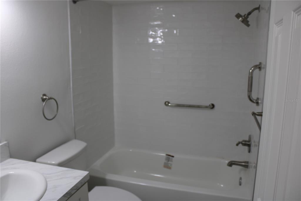 4463 Rustic Drive, Unit D New Port Richey, FL 34652 - Photo 8 of 20