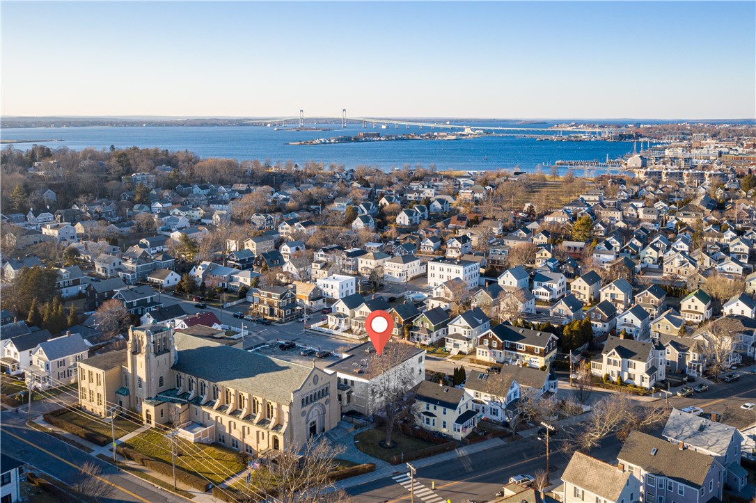 2 Eastnor Road, Unit B Newport, RI 02840 - Photo 18 of 20