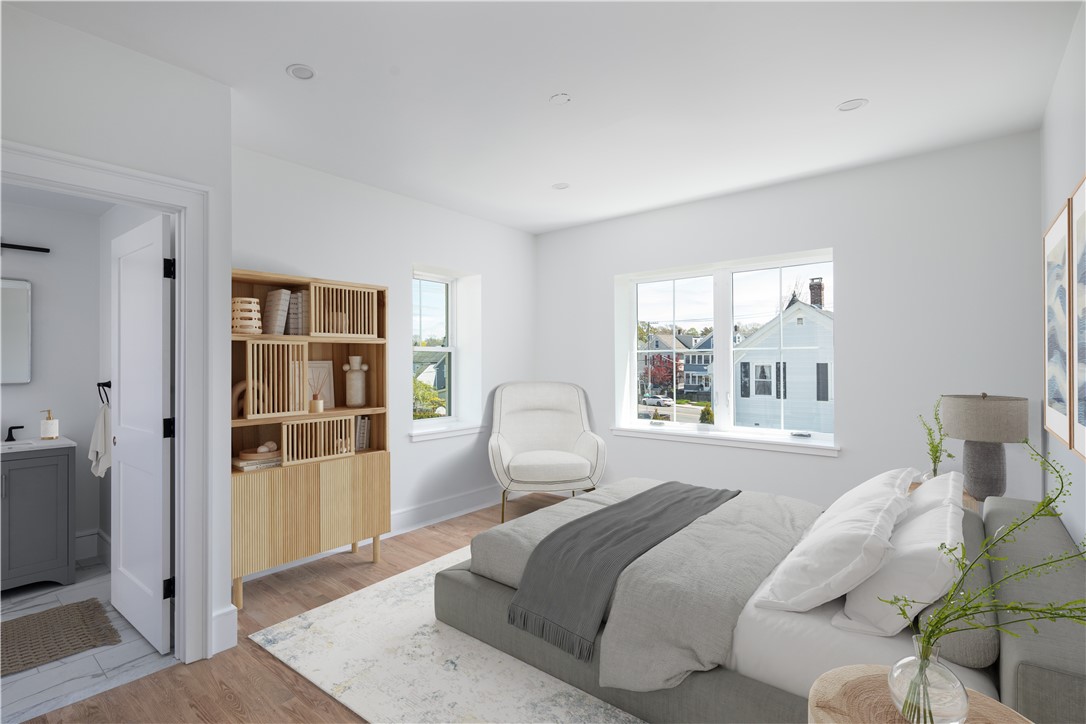 2 Eastnor Road, Unit B Newport, RI 02840 - Photo 7 of 20