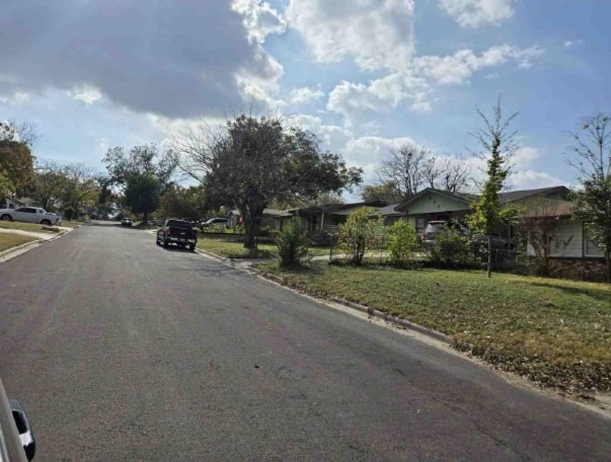 809 South 36th Street Temple, TX 76501 - Photo 4 of 5