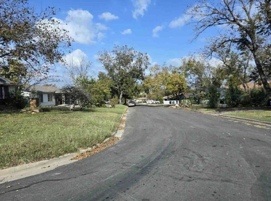 809 South 36th Street Temple, TX 76501 - Photo 5 of 5