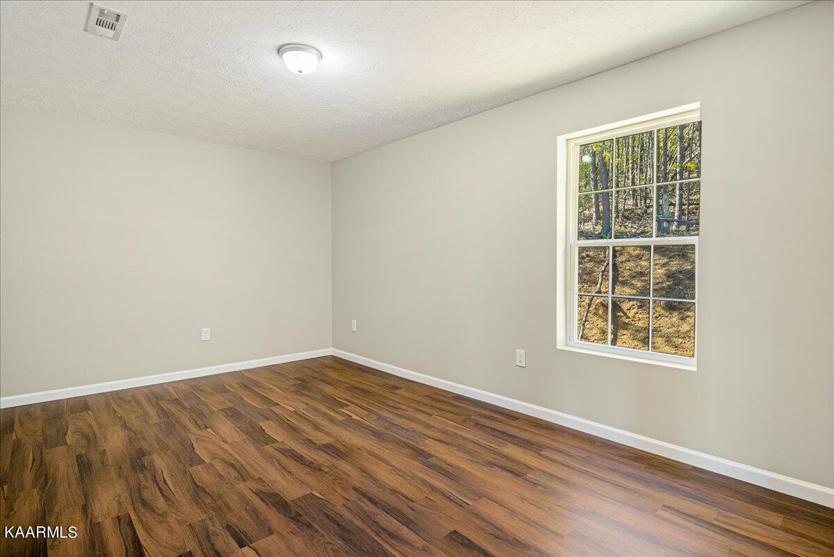 2148 Cook Mill Road Dandridge, TN 37725 - Photo 15 of 24 Bedroom