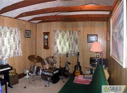 87 Kendall Road Kendall Park, NJ 08824 - Photo 3 of 4 Gallery Image 3