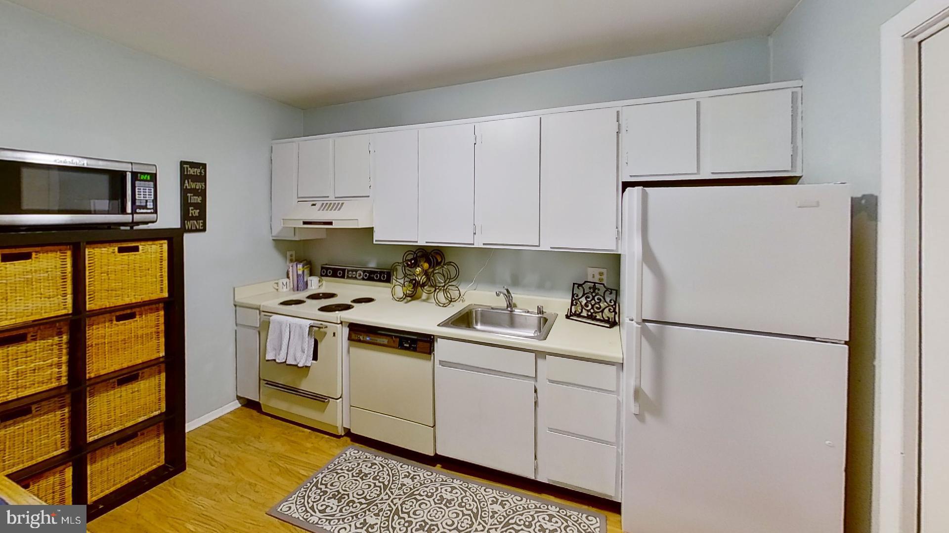 2624 Pearwood Road Baltimore, MD 21234 - Photo 11 of 33 Kitchen-other view