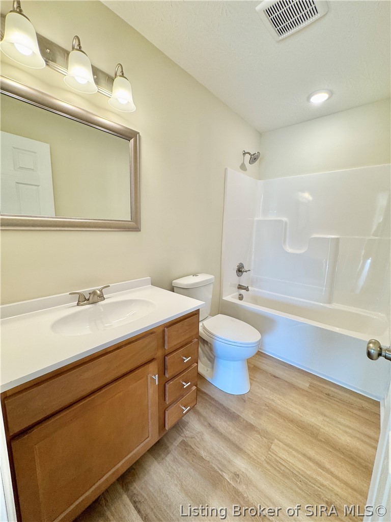 3528 South Robbins Road Lexington, IN 47138 - Photo 18 of 21 Bath 2