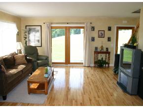 11 Turner Road Dover, VT 05341 - Photo 2 of 10