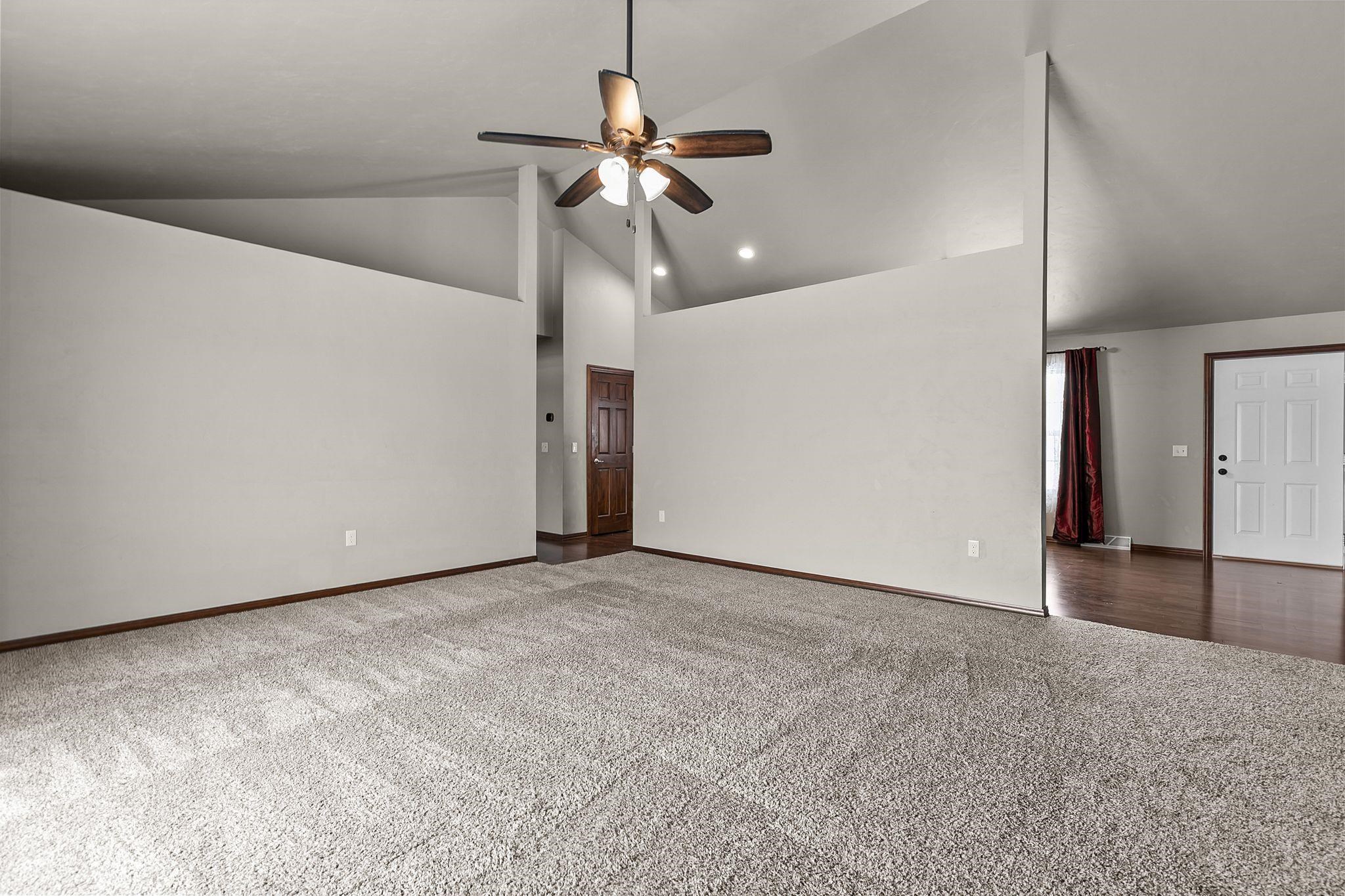 5120 North Gala Court Appleton, WI 54913 - Photo 17 of 38