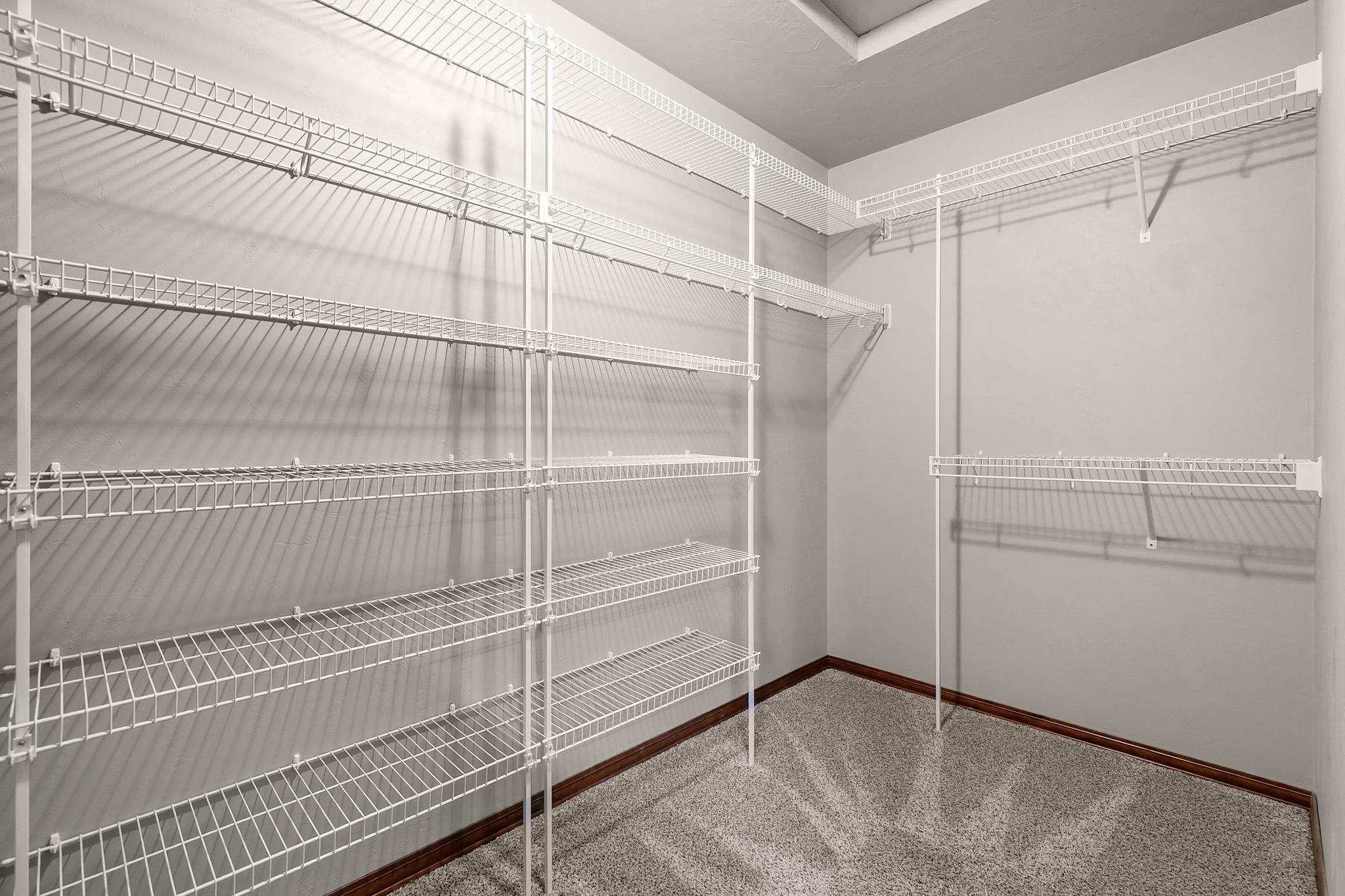 5120 North Gala Court Appleton, WI 54913 - Photo 10 of 38