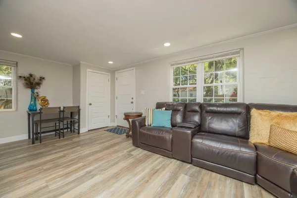 $425,000 | 6 Douglas Avenue, St. Augustine, FL 32084