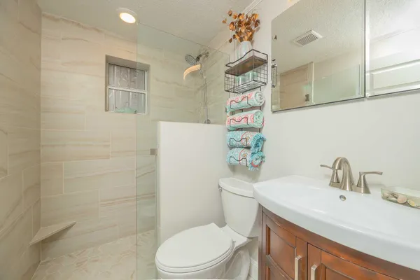 $425,000 | 6 Douglas Avenue, St. Augustine, FL 32084