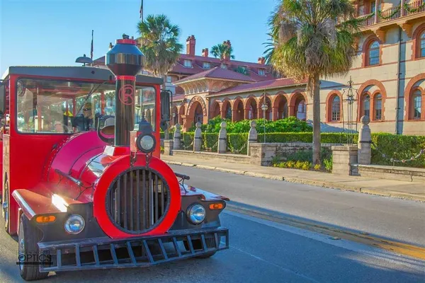 $425,000 | 6 Douglas Avenue, St. Augustine, FL 32084