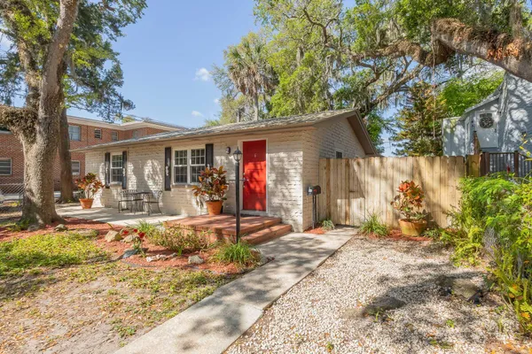 $425,000 | 6 Douglas Avenue, St. Augustine, FL 32084