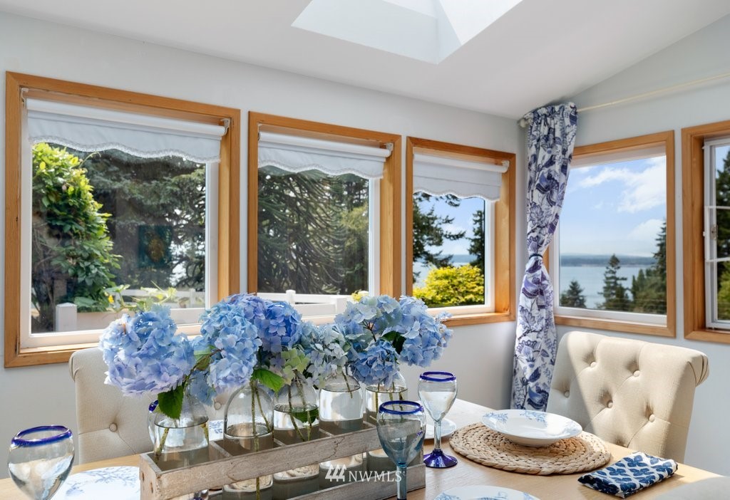 4908 South Smugglers Cove Road Freeland, WA 98249 - Photo 14 of 40